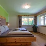 Spieljochlodge Villa Fuegen